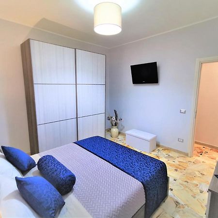 Casa Le Maioliche Lägenhet Giardini Naxos Exteriör bild